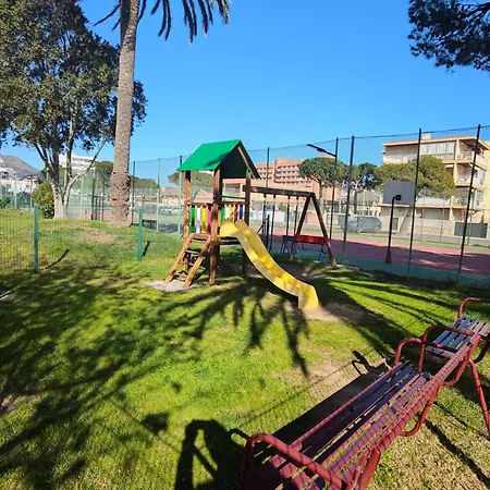 Seaview Heights In Apartment