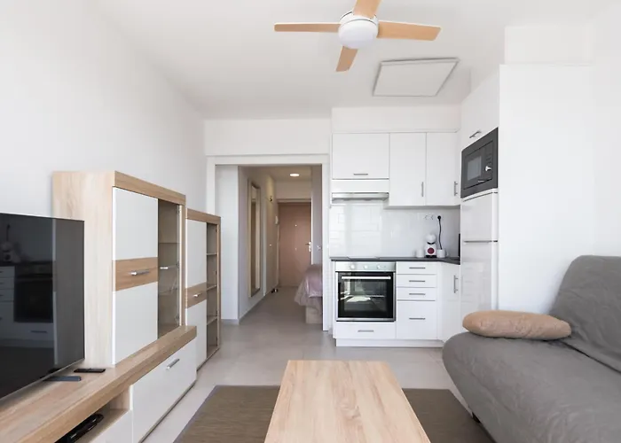 דירה Seaview Heights In *