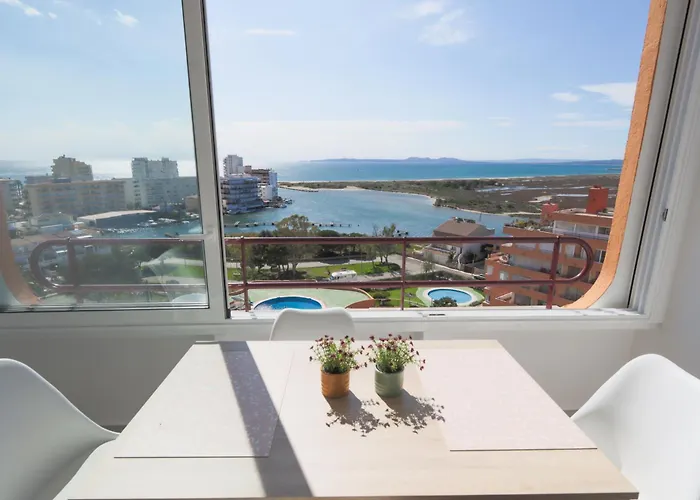 דירה Seaview Heights In רוזס